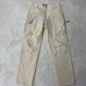 새상품급 MIEKO USAKO 카고 팬츠 42 크림