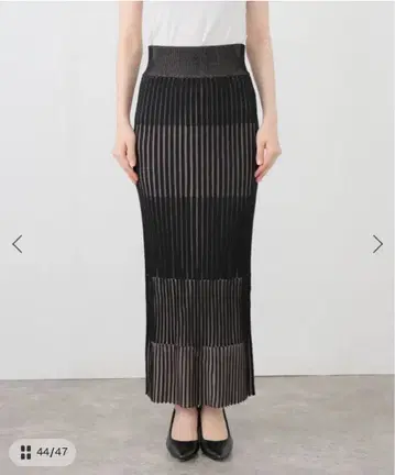 noble 랜덤 바이컬러 리브 니트 스커트