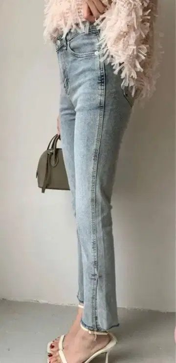 새상품급 벌스데이 바쉬 데님 M 사이즈