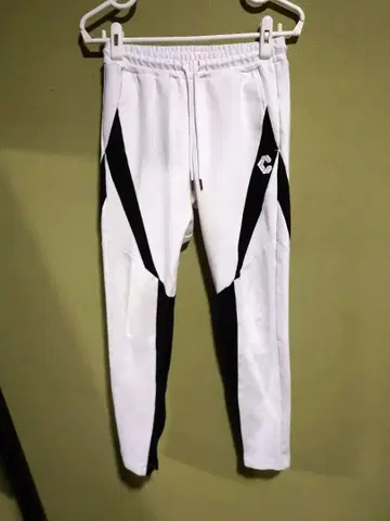 CRONOS 조거 팬츠 화이트 블랙