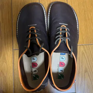 CASTELBAJAC 다크 브라운 캐주얼 슈즈 거의 새상품