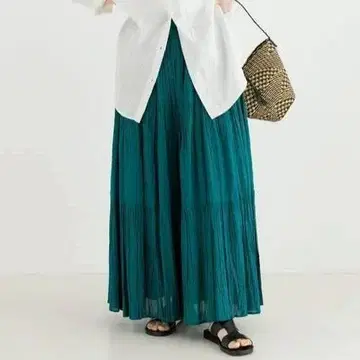 zG6 [ 프리 사이즈 ] 어반 리서치 개더 롱 기장 플레어 허리밴딩