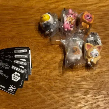 SKZOO 츠만데츠나게테마스코토