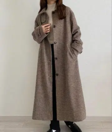 칼라우티아 하운드투스 체크 스탠드 카라 롱 코트