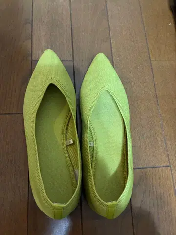 라임 그린 스틸레토 펌프스