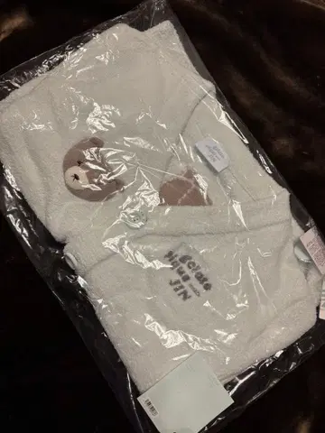 BTS [gelato pique meets JIN] CARDIGAN