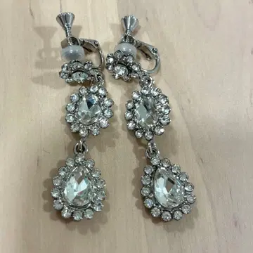 삼연 크리스탈 귀찌