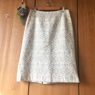 고급 [ 이네드 ] 올 패턴 자수 타이트 스커트 오피스 포멀