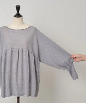 비어즐리 스팽글 믹스 니트