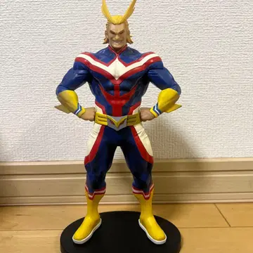 올마이트 피규어 약 25cm