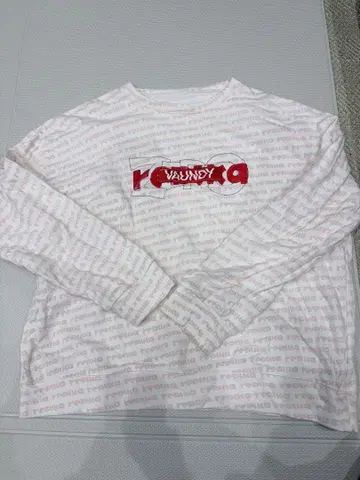 VAUNDY 트레이닝복 replica