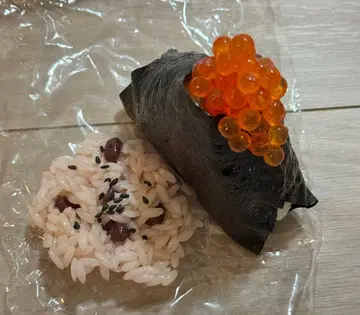 식품 샘플 리얼 연어알 오니기리 오세키한 세트 미사용