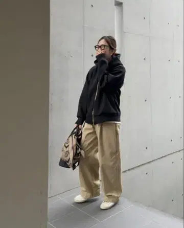 JULY NINE 후디 블루종 블랙 할인 상담 가능합니다