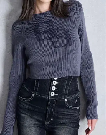 새상품, 미사용 GG two color scheme 니트탑