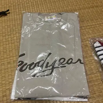 Goodyear 그레이 T셔츠
