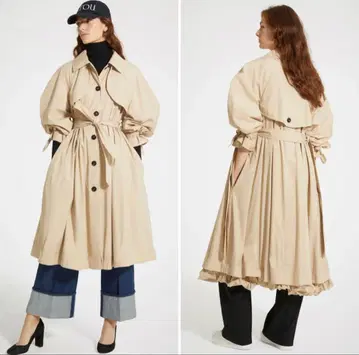 PATOU 베이지 트렌치코트 프릴 포함