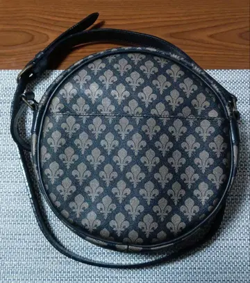 패트릭 콕스 원형 숄더백