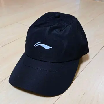[ 해외판 ] LI-NING 블랙 캡 [ 프리 사이즈 ]