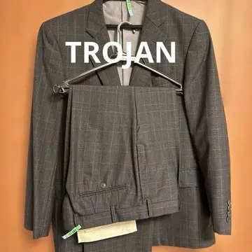 브랜드 TROJAN 그레이 체크 무늬 수트