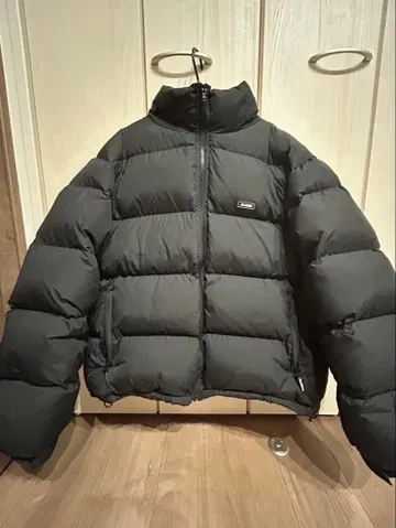 XLARGE 블랙 다운 자켓