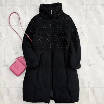 새상품급 더마 컬렉션 스탠드 칼라 꽃무늬 레이스 다운