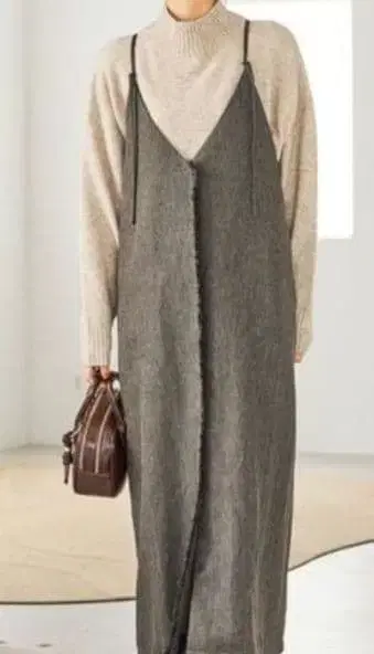 스튜디오 클립 7 게이지 울 믹스 하이넥 니트