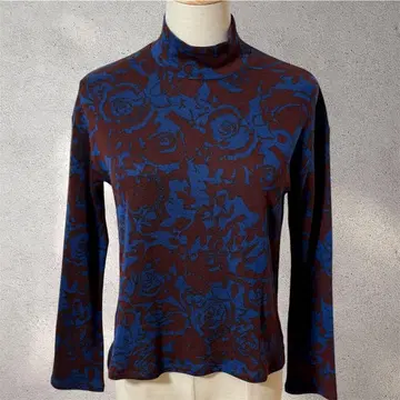 [ 조르주르슈 ] 36/티셔츠/장미 무늬/적자색/하이넥/여성빈티지/긴팔