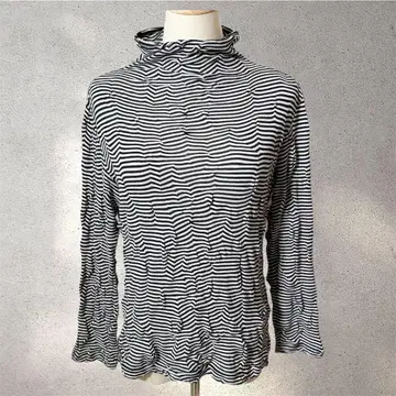 [컨디션 최상 잔니로 주디체] 36 사이즈/티셔츠/보더 무늬/블랙/긴팔