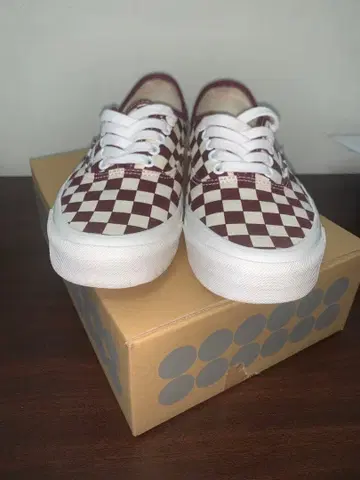 Vans 체커보드 스니커즈