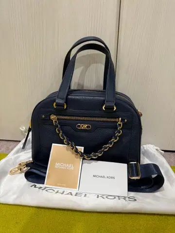 MICHAEL KORS 네이비 숄더백