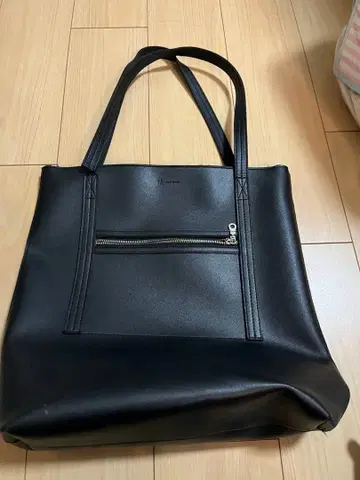 다케오 키쿠치 백 흠집 있음