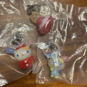 미개봉 새상품 산리오 메지루시 액세서리 우사하나 마론 크림