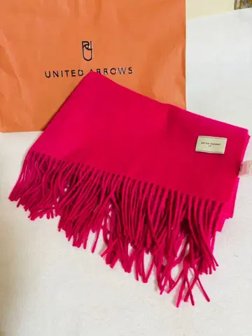 [ 미사용 새상품 ] 유나이티드 애로우즈 캐시미어 스톨 대형 핑크