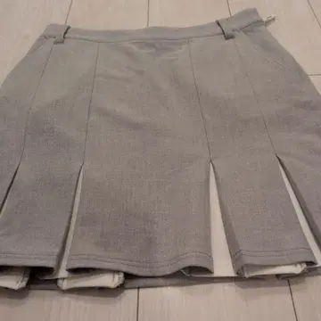 새상품 그레이 슬릿 골프 스커트 L