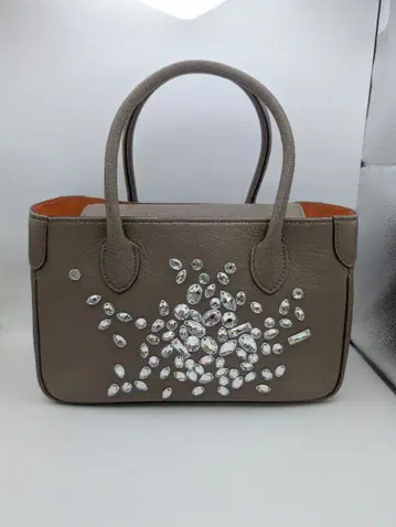 A.D.M.J. 비쥬 장식 핸드백