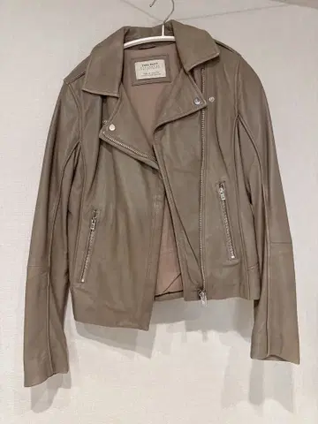 [ ZARA ] 베이지 라이더 자켓
