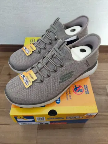 [ 새상품 ] SKECHERS 슬립인즈 와이드핏 남성용 스니커즈