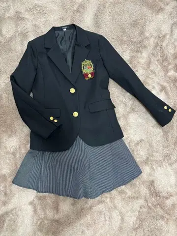 초등학생 여아용 블레이저와 큐롯 졸업식이나 축하 시에!!