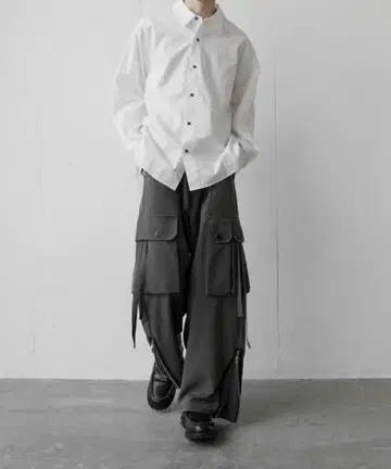 캐스퍼 존 파라슈트 슬랙스