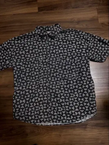 TENDERLOIN 텐더 로인 트라이앵글 셔츠 M 그레이