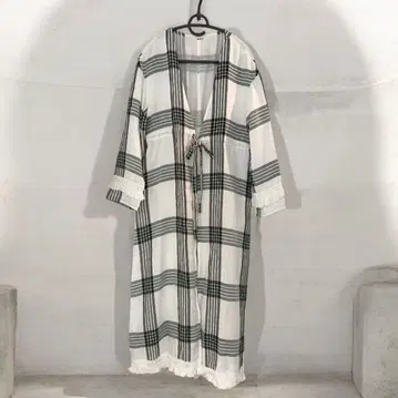 SNIDEL 화이트 블랙 체크 무늬 롱 가디건