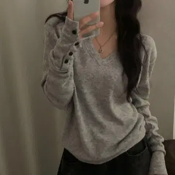 nugu 버튼 V넥 긴팔 니트