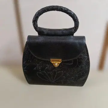 가죽 공예 핸드백 블랙