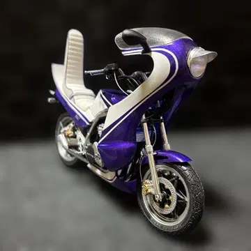 타미야 CBR400F 완성품