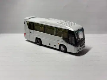 버스 컬렉션 세레가 숏