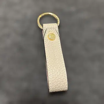 보나벤츄라 베이지 코랄 가죽 키링