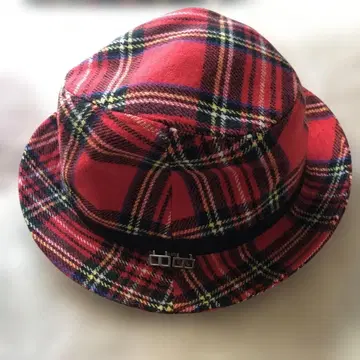 새상품급 ca4la 체크 울 100% 사이즈 L