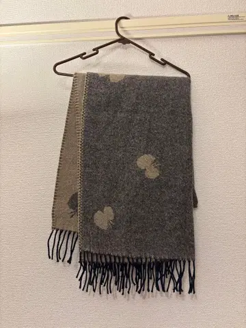 새상품급 KLIPPAN 미나 페르호넨 나비 울 스톨