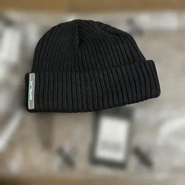 BALR. JP GOTL BEANIE JET BLACK