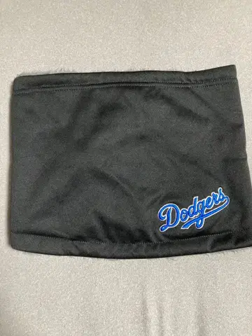 다저스 넥워머 블랙